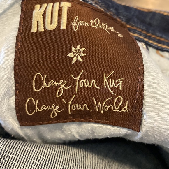 Kut from the Kloth Cameron cuff bottom jeans size 6 - Picture 5 of 6
